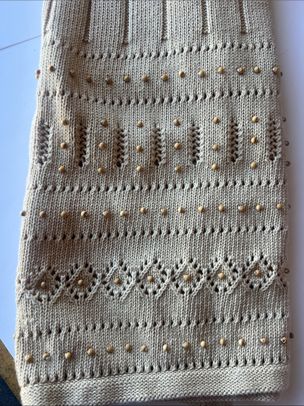 Liz Claiborne Beige Knit Sleeveless Vest - Picture 10 of 15